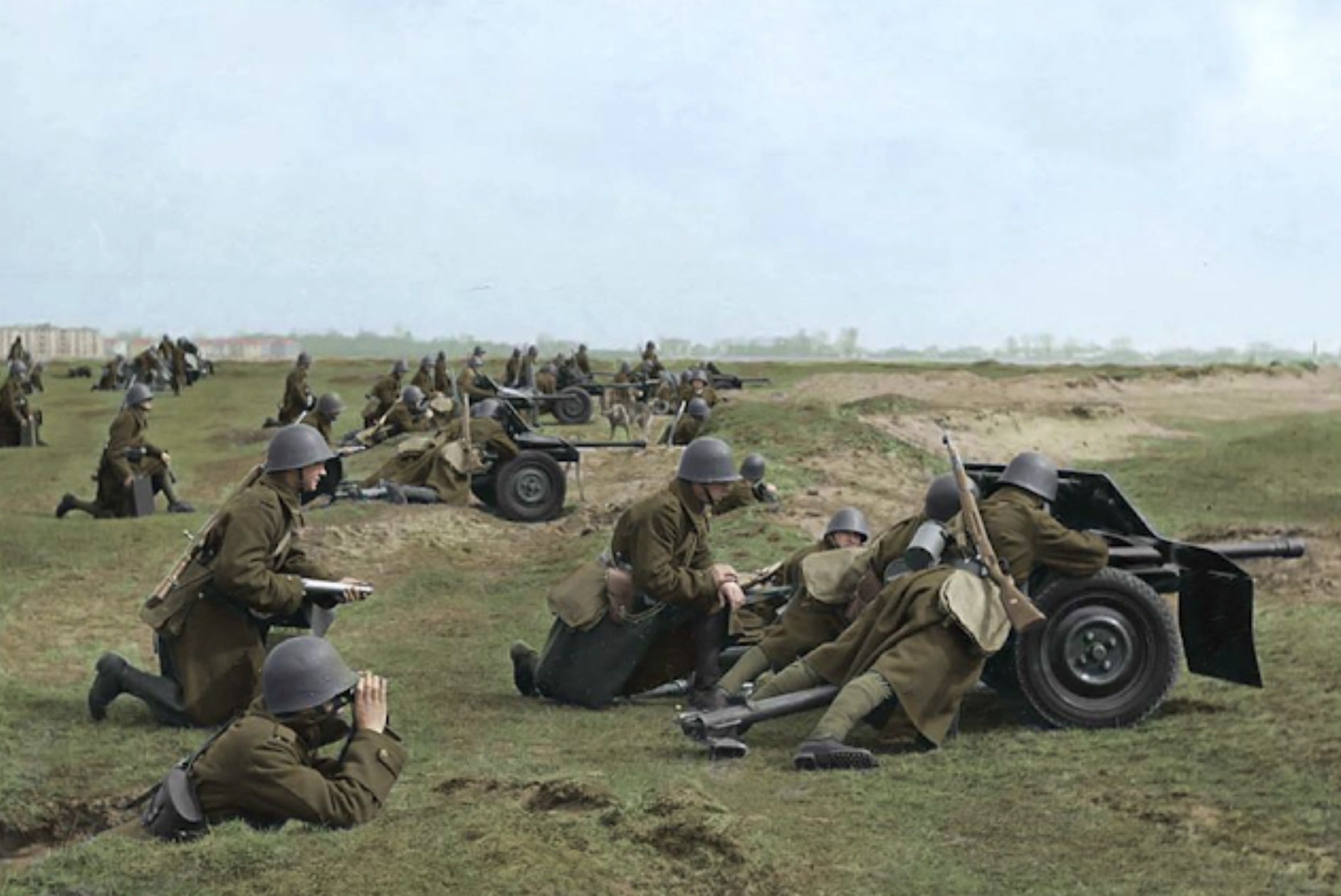 Polish troops during maneuvers 